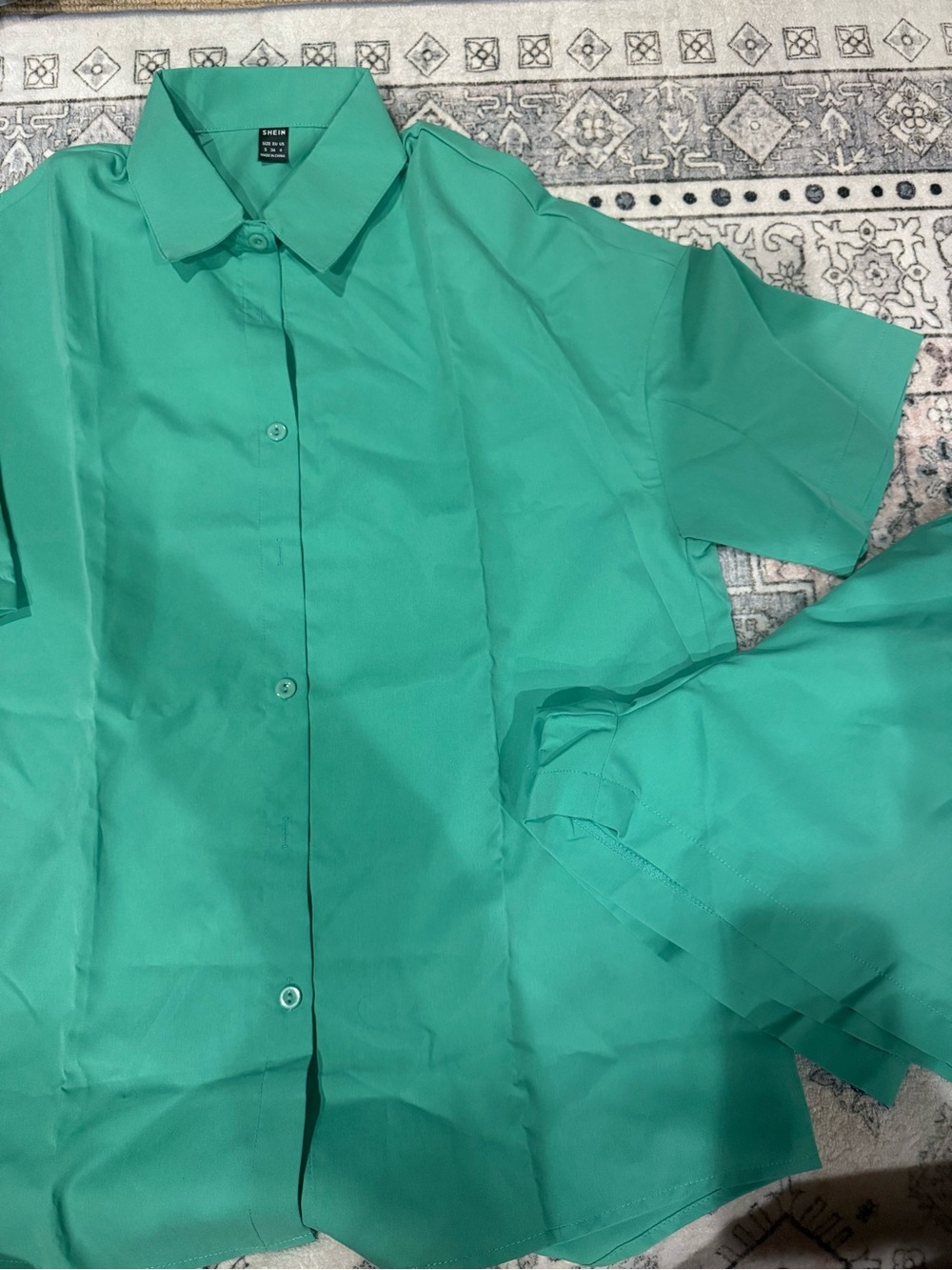 SHEIN Women's Short-Sleeve Button-Down Shirt in Teal Green